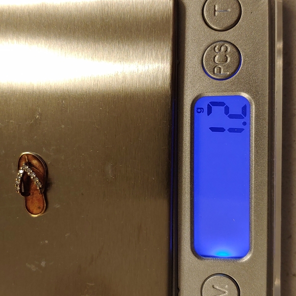 COPY - 14k yellow pendant necklace 1.2 gram - Picture 6 of 6